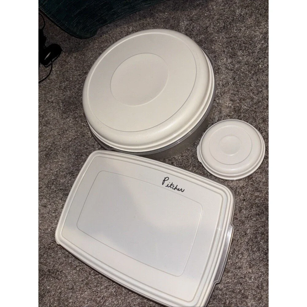 3 Vintage Rubbermaid BIG Servin’ Saver Set: 14 Oz. + 22 Cup + 17 Cup Almond Lids